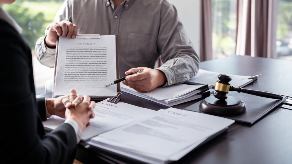 Droit des contrats à Meulan-en-Yvelines